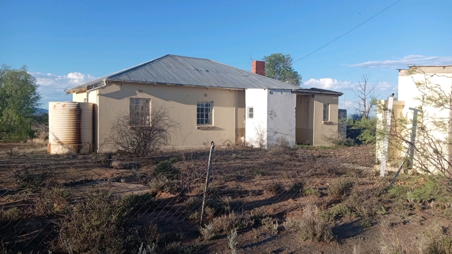 2 Bedroom Property for Sale in Aberdeen Eastern Cape